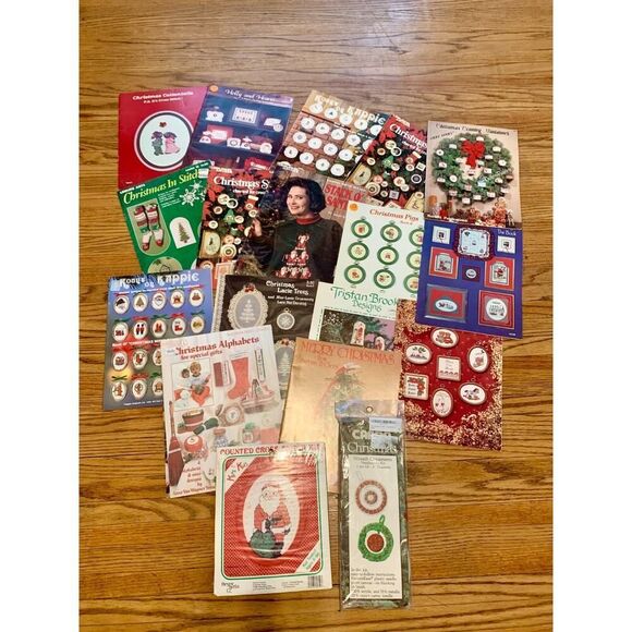 VTG Lot of 19 Count Cross Stitch Pattern Book Kit Christmas Santa Tree Craft 90s - Picture 1 of 13